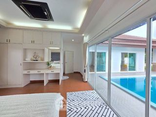 À vendre 3 chambres villa à Bang Lamung, Chonburi