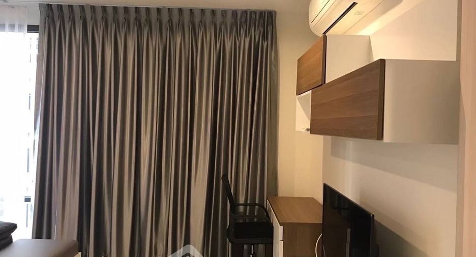 For sale 1 bed condo in Khlong Toei, Bangkok