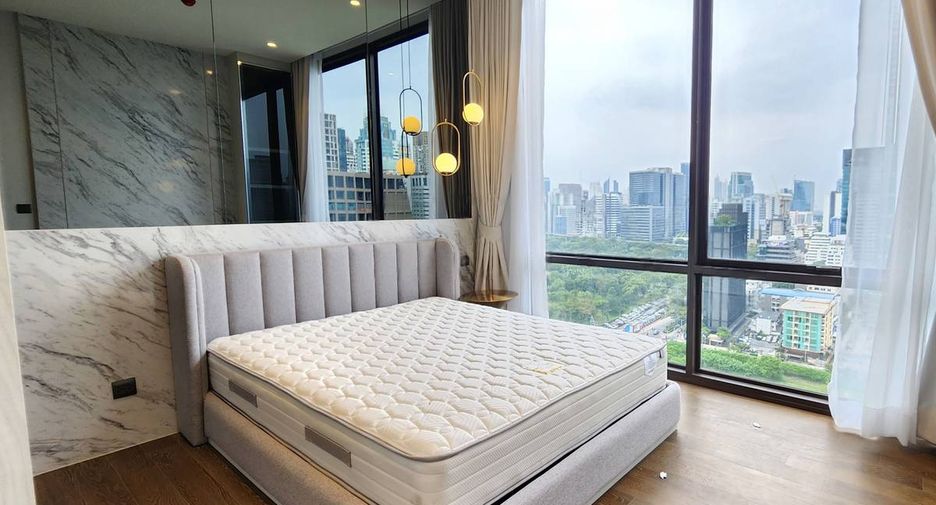 For sale 2 bedrooms condo in Pathum Wan, Bangkok