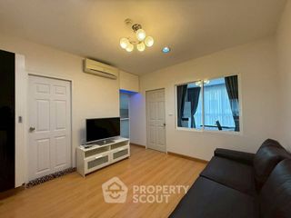 For sale 1 Beds condo in Huai Khwang, Bangkok