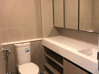 For sale 1 bed condo in Pathum Wan, Bangkok