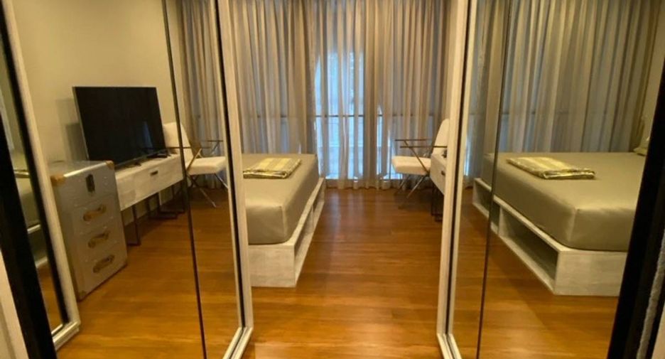 For sale 1 bed condo in Pathum Wan, Bangkok