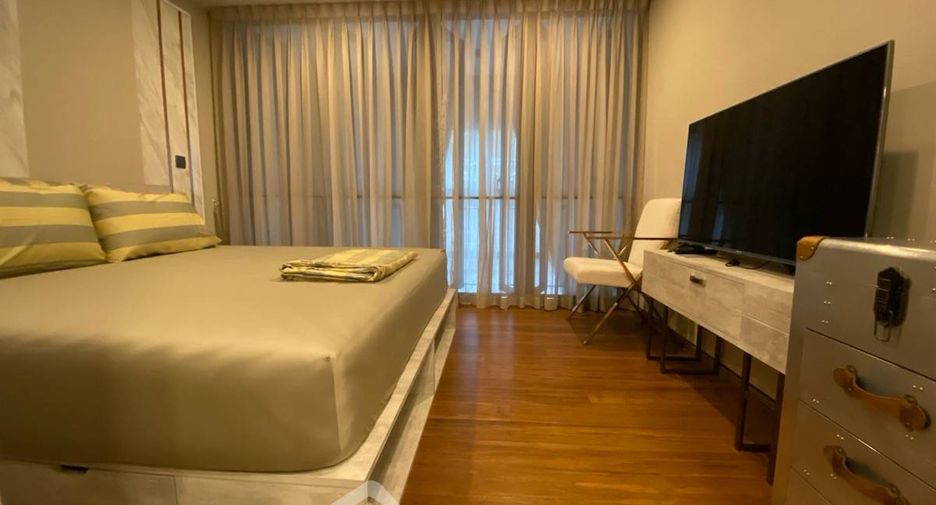 For sale 1 bed condo in Pathum Wan, Bangkok
