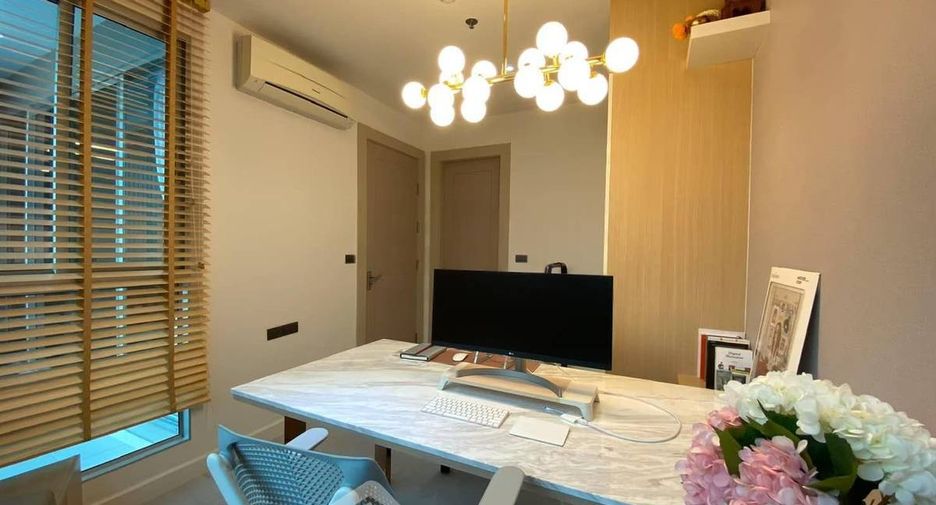 For sale 1 bed condo in Huai Khwang, Bangkok