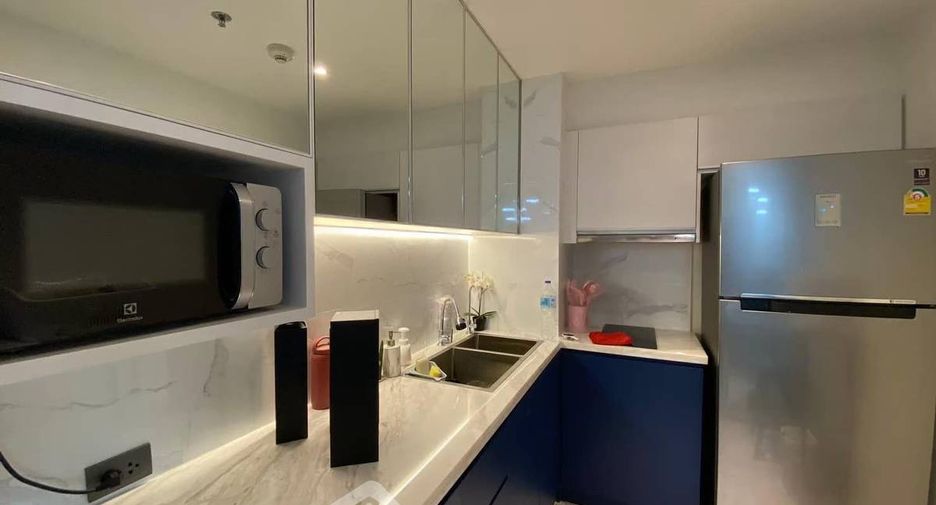 For sale 1 bed condo in Huai Khwang, Bangkok