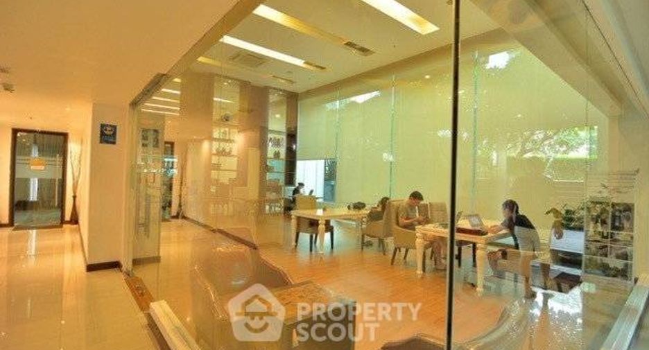 For sale 2 bedrooms condo in Watthana, Bangkok
