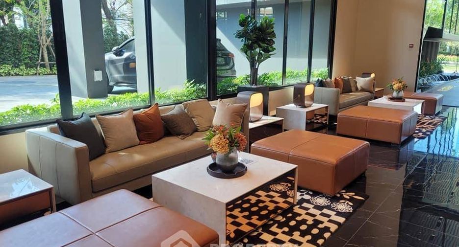 For sale 1 bed condo in Khlong San, Bangkok