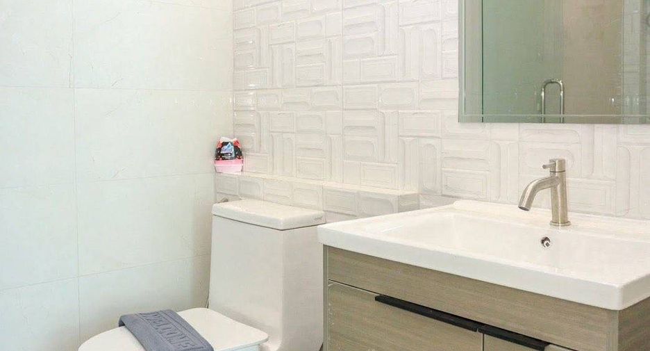 For sale 9 bedrooms house in East Pattaya, Pattaya