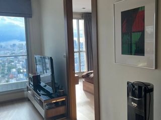 Продажа 1 кровать кондо в Хуаи Кхщанг, Бангкок