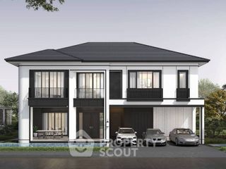Casa en venta de 4 habitaciones en Bang Lamung, Chonburi