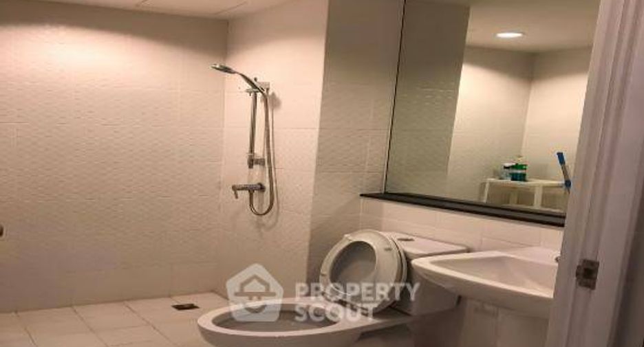 For sale 2 bedrooms condo in Bang Sue, Bangkok