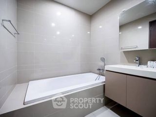 Wohnung zum Kauf mit 2 Zimmer in Pathum Wan, Bangkok