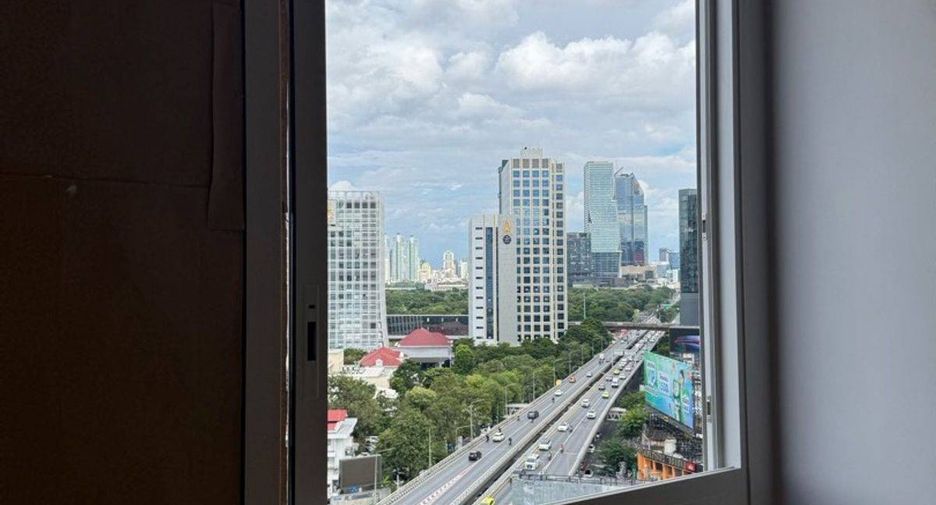 Продажа 2 спальни кондо в Банг Рак, Бангкок