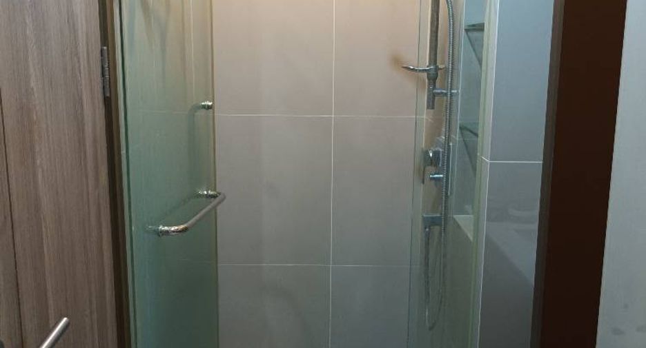 For sale 2 bedrooms condo in Watthana, Bangkok