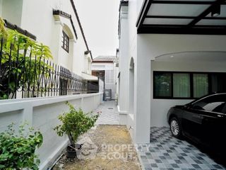 For sale 5 bedrooms townhouse in Prawet, Bangkok