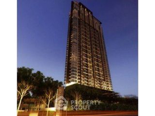 For sale 1 bed condo in Khlong San, Bangkok