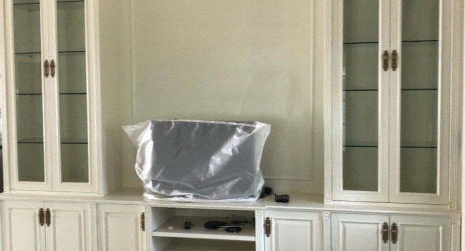 Haus zum Kauf mit 4 Zimmer in Bang Phli, Samut Prakan