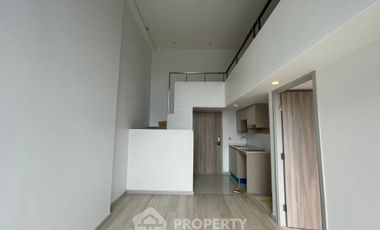 Продажа 1 кровать кондо в Сатхон, Бангкок