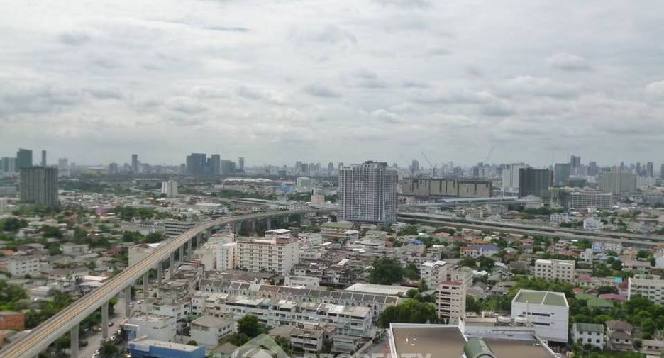 À vendre 1 chambre condo à Bang Sue, Bangkok