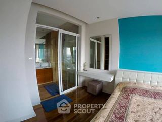 For sale 2 bedrooms condo in Khlong San, Bangkok
