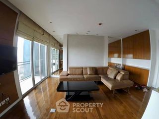 For sale 2 bedrooms condo in Khlong San, Bangkok