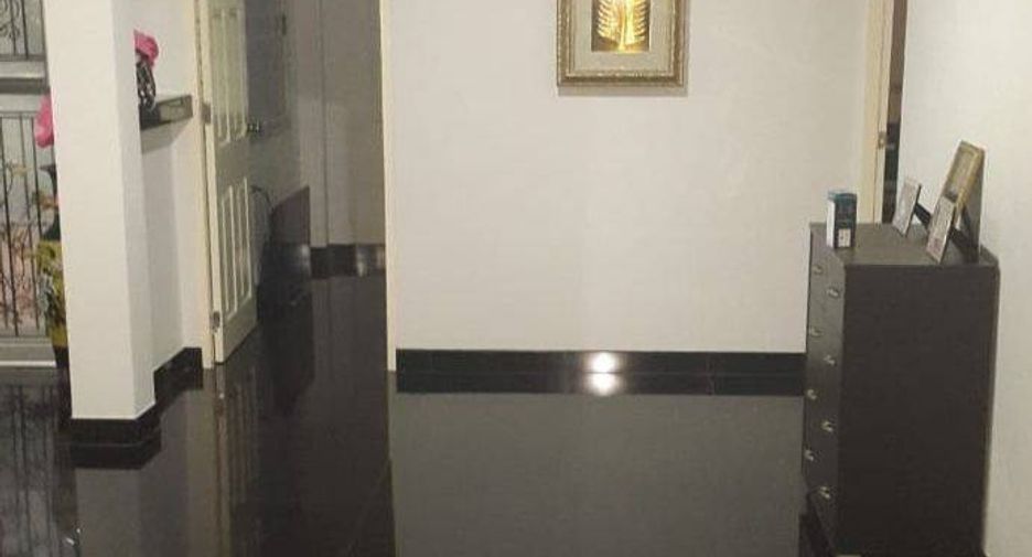 For sale 3 ベッドルーム house in East Pattaya, Pattaya