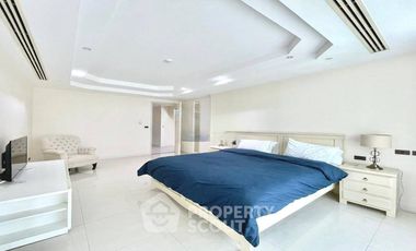 For sale 4 bedrooms condo in Khlong Toei, Bangkok