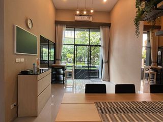 For sale 3 bedrooms townhouse in Yan Nawa, Bangkok