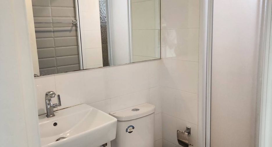 For rent and for sale 1 bed condo in Khlong Toei, Bangkok