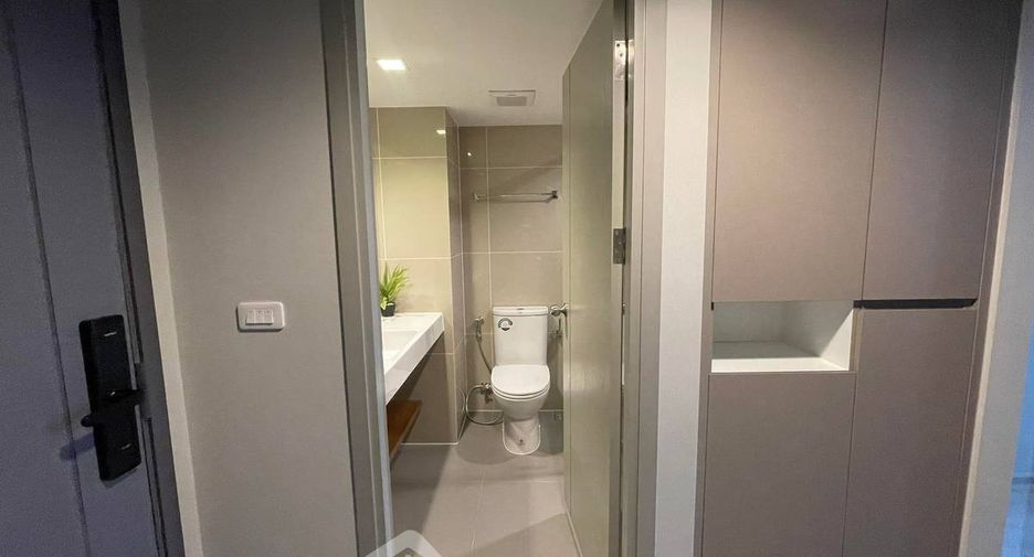 For sale 1 bed condo in Bang Kapi, Bangkok