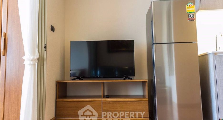 For sale 1 bed condo in Si Racha, Chonburi