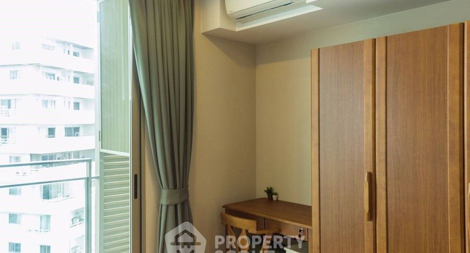 For sale 1 bed condo in Si Racha, Chonburi