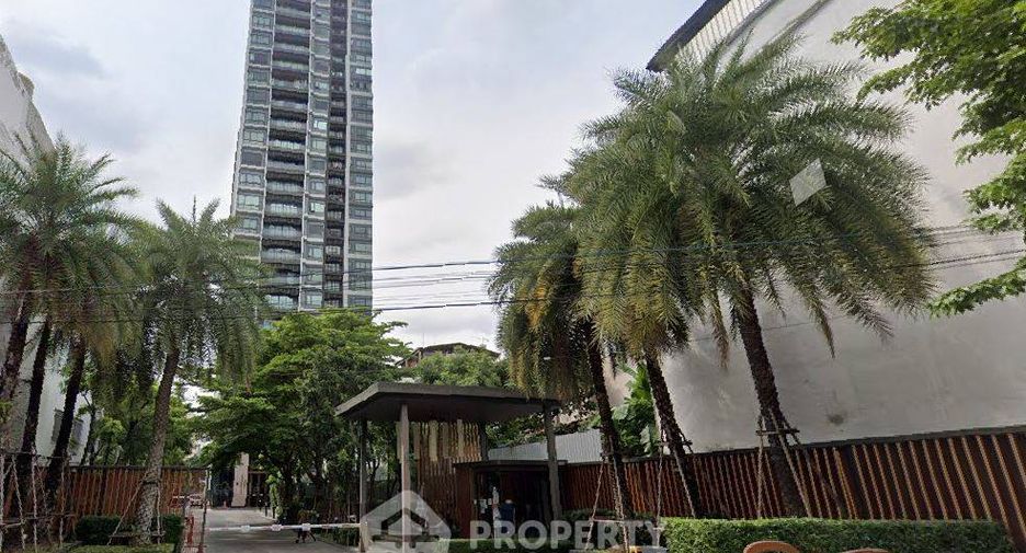 For sale 3 bedrooms condo in Phaya Thai, Bangkok