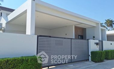 Villa zum Kauf mit 4 Zimmer in East Pattaya, Pattaya
