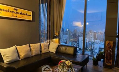 For sale 4 bedrooms condo in Watthana, Bangkok