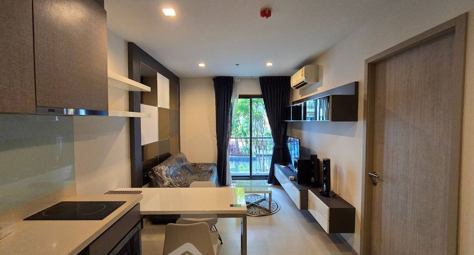 For sale 1 bed condo in Khlong Toei, Bangkok