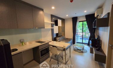 Wohnung zum Kauf mit 1 Zimmer in Khlong Toei, Bangkok