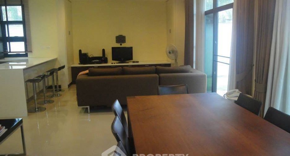 Haus zum Kauf mit 3 Zimmer in Phasi Charoen, Bangkok