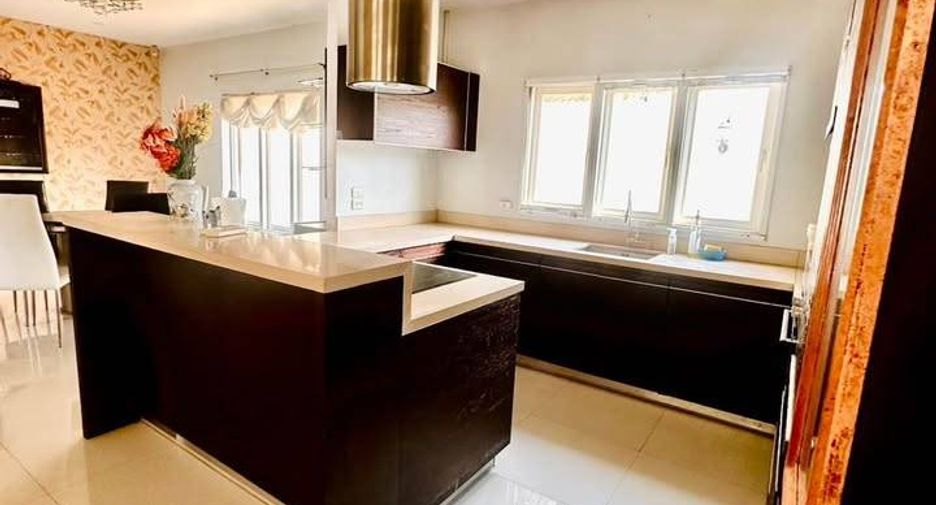 Haus zum Kauf mit 4 Zimmer in South Pattaya, Pattaya