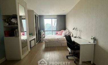 For sale 1 bed condo in Bang Rak, Bangkok