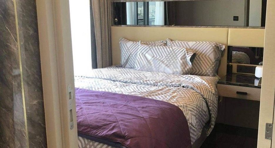 For sale 1 bed condo in Huai Khwang, Bangkok