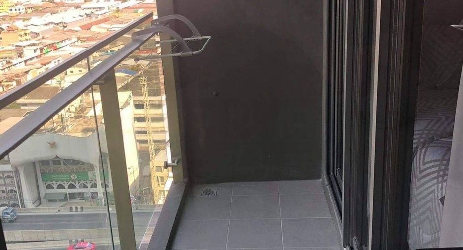 For sale 1 bed condo in Huai Khwang, Bangkok