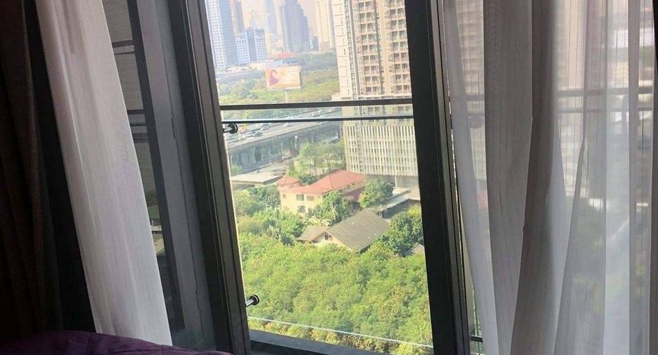 For sale 1 bed condo in Huai Khwang, Bangkok