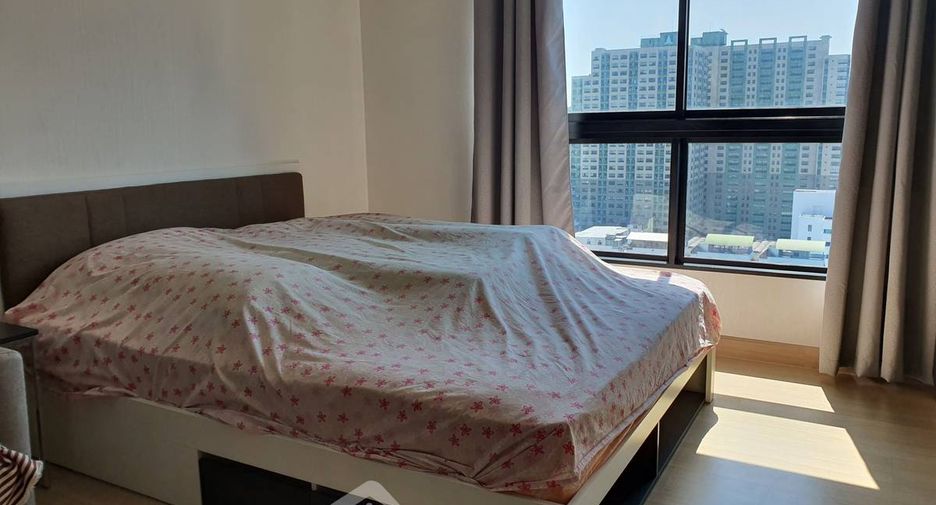 For sale 1 bed condo in Thon Buri, Bangkok