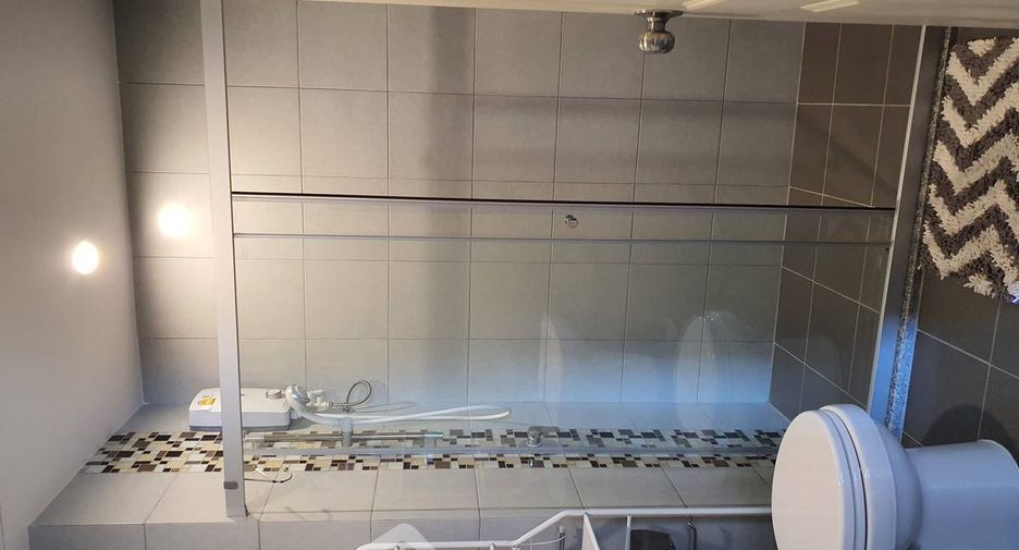 For sale 1 bed condo in Thon Buri, Bangkok
