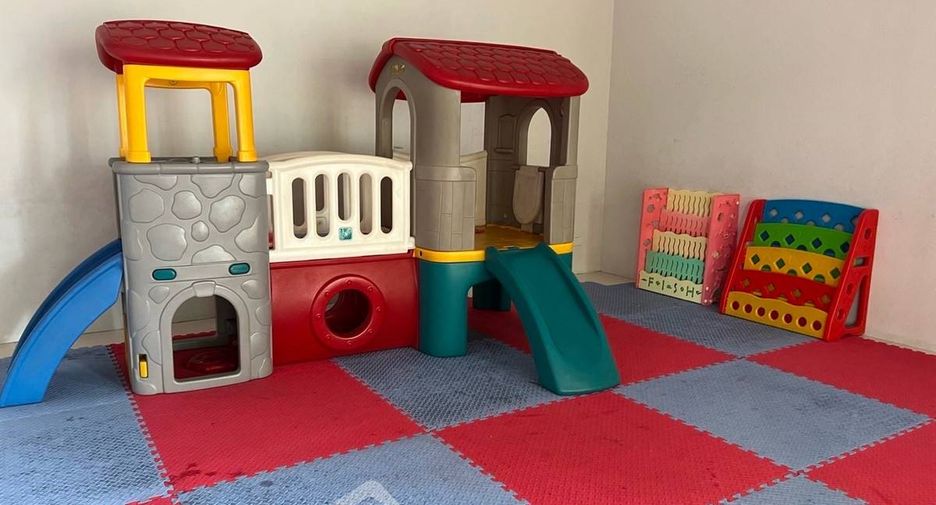 For sale 1 bed condo in Watthana, Bangkok