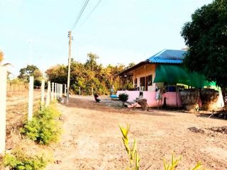 For sale 3 bedrooms house in Phanat Nikhom, Chonburi
