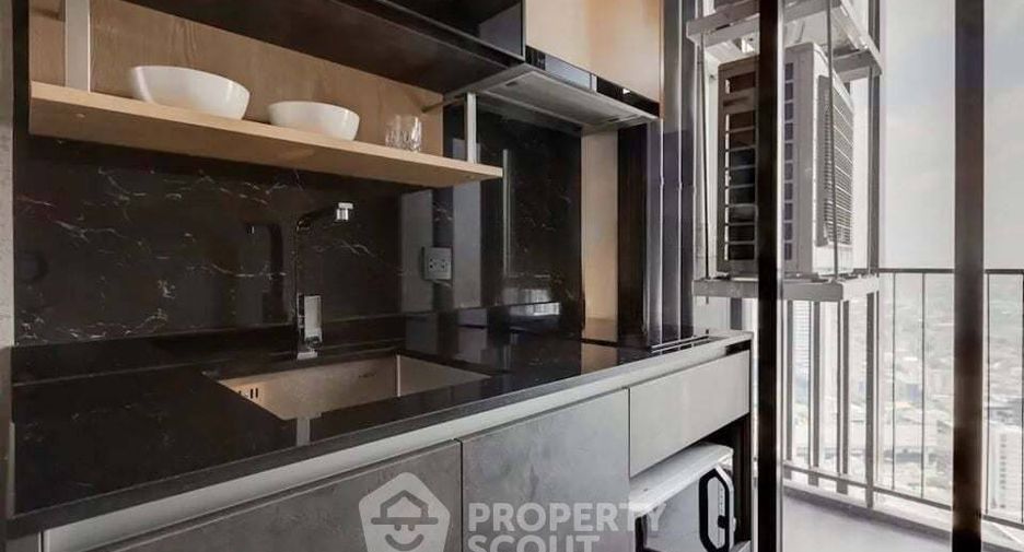 À vendre 1 chambre condo à Chatuchak, Bangkok
