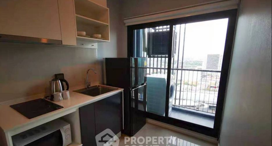 For sale 1 bed condo in Watthana, Bangkok