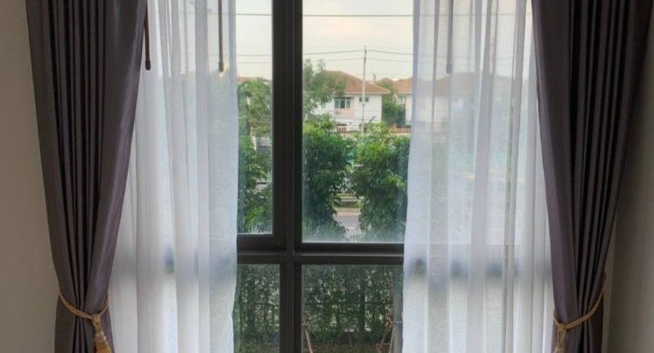 For sale 2 bedrooms condo in Khan Na Yao, Bangkok